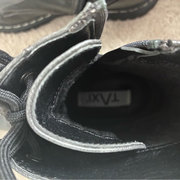 Sleek Gray Women's Combat Boots - Picture 6 of 6